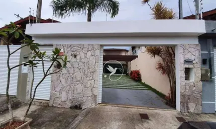 Casa 6 Suítes à venda - Novo Portinho - Cabo Frio/RJ