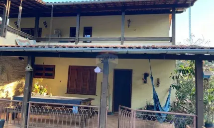 Casa luxuosa e moderna em São Pedro com terreno em condições de fazer loteamento de casa.