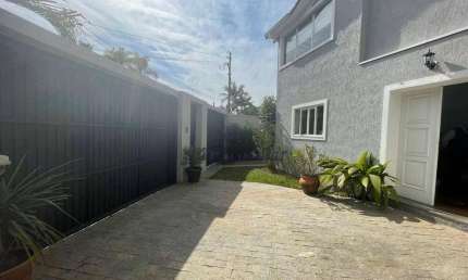 Casa com 4 Dormitórios para Alugar, 400 m²no  Jardim Europa