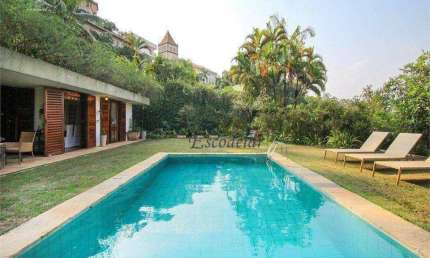 Sobrado com 4 dormitórios à venda, 1050 m² por R$ 5.500.000,00 - Morumbi - São Paulo/SP