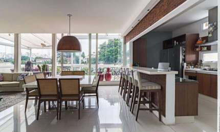 Casa com 3 dormitórios à venda, 300 m² por R$ 4.230.000,00 - Pacaembu - São Paulo/SP