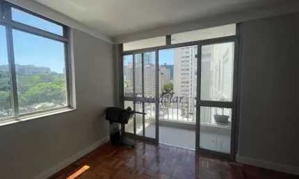 Apartamento com 3 Dormitórios para Alugar, 178 m² no Jardim América