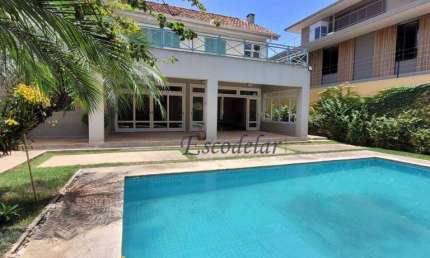 Casa a Venda,na melhor Rua do bairro,com 04 Suítes,  por R$ 6.900.000 - Alto de Pinheiros - São Paulo/SP