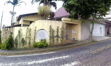 Casa com 3 dormitórios à venda, 330 m² por R$ 750.000,00 - Vila Valparaíso - Santo André/SP