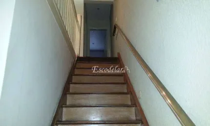 Prédio de 385m², a venda. com 11 banheiros, 5 vagas em pinheiros.