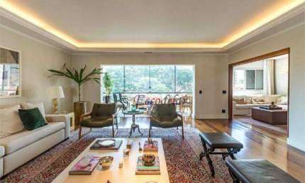 Apartamento Reformado com  3 suítes/ 4 vagas à venda, 305 m²  - Moema Pássaros  - São Paulo/SP