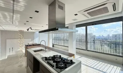 Apartamento Cobertura Duplex com 2 suítes, 3 banheiros, 2 vagas para alugar, 160 m² por R$ 30.166/mês - Moema - São Paulo/SP