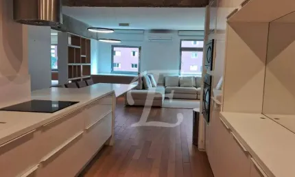 Loft sofisticado e mobiliado com 100m² no coração do itaim bibi – edifício barão de queluz