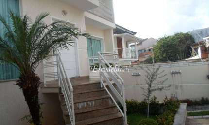 Sobrado com 4 dormitórios à venda, 330 m² por R$ 2.500.000,01 - Palmas do Tremembé - São Paulo/SP