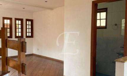Sobrado à venda com 4 quartos, 4 banheiros, 8 vagas - Jardim Guapira/SP