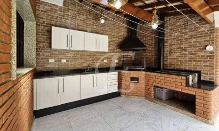 Sobrado à venda | 258m² | 3 suítes | 5 vagas | Vila Guilherme - São Paulo/SP
