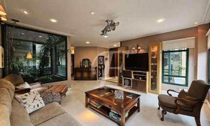 Sobrado à venda | 377m² | 4 suítes | 6 vagas | Vila Guilherme - São Paulo/SP