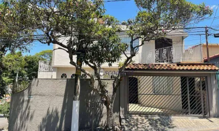 Casa com 4 quartos, 1 suíte, 3 vagas à venda, 170 m² por R$ 790.000 - Vila Irmãos Arnoni - São Paulo/SP