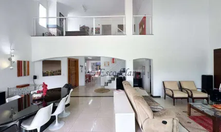 Casa com 3 dormitórios à venda, 360 m² por R$ 2.690.000,00 - Alphaville - Santana de Parnaíba/SP