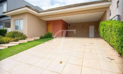 Casa térrea á venda em alphaville no condomínio gênesis 2