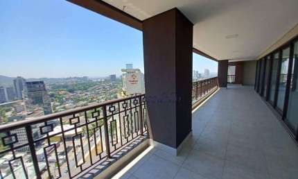 Cobertura Duplex à venda no Edifício Myrá – 4 Suítes, Piscina Privativa e Vista Panorâmica