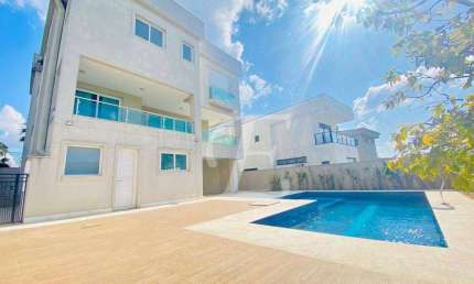 Casa com 4 dormitórios à venda em  Alphaville - Santana de Parnaíba/SP