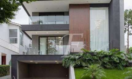 Casa com 4 dormitórios à venda em  Alphaville - Santana de Parnaíba/SP