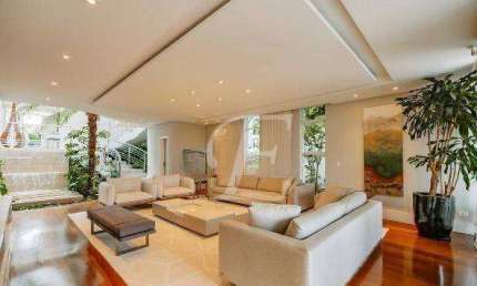 Casa com 3 dormitórios para alugar mobiliada, 520 m² por R$ 61.691/mês - Barueri - Barueri/SP