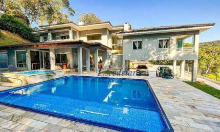 Casa com 3 dormitórios à venda, 400 m² por R$ 2.535.000,00 - Alpes da Cantareira - Mairiporã/SP