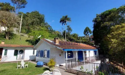 Casa com 3 dormitórios à venda, 200 m² por r$ 980.000,00 - serra da cantareira - mairiporã/sp