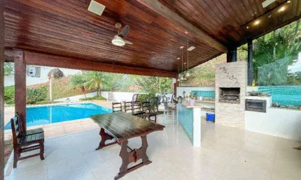Casa com 3 dormitórios para alugar, 267 m² por R$ 10.000,00/mês - Suíça da Cantareira - Mairiporã/SP