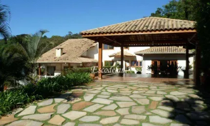 Casa com 3 dormitórios à venda, 470 m² por R$ 2.390.000,00 - Serra da Cantareira - Mairiporã/SP