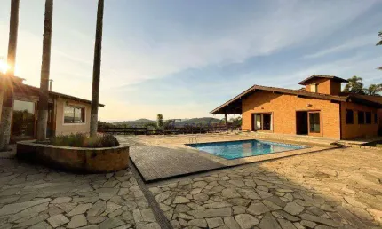 Casa com 4 dormitórios à venda, 650 m² por R$ 2.496.000,00 - Roseira - Mairiporã/SP