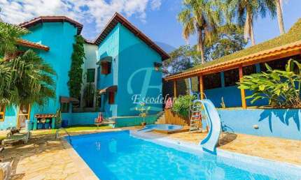 Extraordinária Casa com 4 dormitórios à venda, 750 m² por R$ 2.550.000 - Serra da Cantareira - Mairiporã/SP
