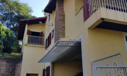 Casa com 4 dormitórios à venda, 365 m² por R$ 1.600.000,00 - Condomínio Alpes da Cantareira - Mairiporã/SP