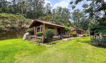 Chácara com 6 dormitórios à venda, 28000 m² por R$ 1.560.000,00 - Remédios - Mairiporã/SP