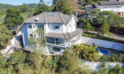 Casa com 4 dormitórios à venda, 550 m² por R$ 2.960.000,00 - Suíça da Cantareira - Mairiporã/SP