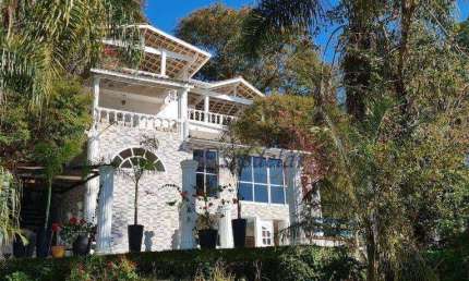 Casa com 4 dormitórios à venda, 500 m² por R$ 2.795.000,00 - Alpes da Cantareira - Mairiporã/SP