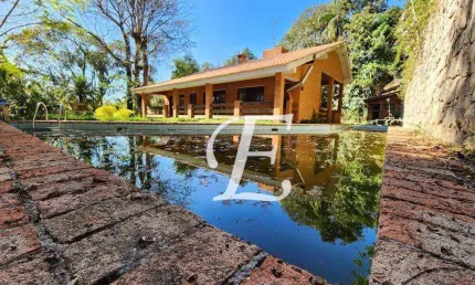 Casa com 3 dormitórios à venda, 250 m² por R$ 980.000,00 - Serra da Cantareira - Mairiporã/SP