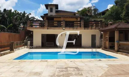Casa com 4 dormitórios à venda, 500 m² por R$ 1.650.000 - Serra da Cantareira - Mairiporã/SP
