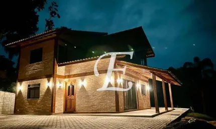 Casa com 4 dormitórios à venda, 200 m² por R$ 1.490.000,00 - Condomínio Champs-Élysée Serra da Cantareira - Mairiporã/SP