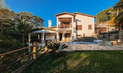 Casa com 6 dormitórios à venda, 430 m² por R$ 2.400.000,00 - Alpes da Cantareira - Mairiporã/SP
