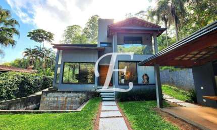 Casa com 3 dormitórios à venda, 220 m² por R$ 1.600.000,00 - Serra da Cantareira - Mairiporã/SP