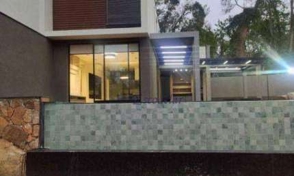 Casa à venda, 192 m² por R$ 2.490.000,00 - Cidade Satélite - Atibaia/SP