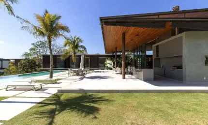 Casa com 5 suítes à venda no  fazenda da grama - itupeva/sp.