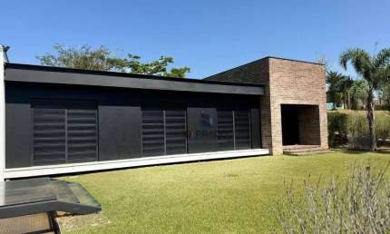 Casa em condomínio fechado com 4 quartos para alugar na Rodovia Alkindar Monteiro Junqueira, 1, Área Rural de Itatiba, Itatiba
