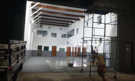 Galpão à venda em Praia Grande, Boqueirão, 10 x 25m²