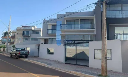Sobrado com 3 dormitórios à venda, 203 m² por R$ 1.150.000,00 - Universitário - Londrina/PR