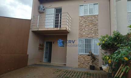 Sobrado à venda, 142 m² por R$ 760.000,00 - Terra Bonita - Londrina/PR