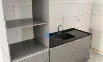 Apartamento com 2 dormitórios para alugar, 43 m² por R$ 1.350,00/mês - Conjunto Semiramis Barros Braga - Londrina/PR