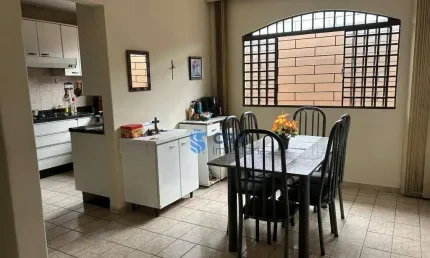 Casa com 3 dormitórios à venda, 173 m² por R$ 365.000,00 - Leonor - Londrina/PR