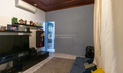 Casa com 3 quartos para alugar na Rua João Versolato, 37, Baeta Neves, São Bernardo do Campo por R$ 3.890