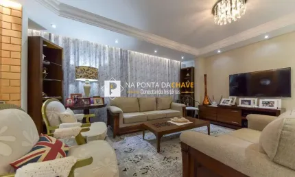 Casa com 3 quartos à venda na Rua Lamartine Ventura, 118, Nova Petrópolis, São Bernardo do Campo por R$ 1.900.000
