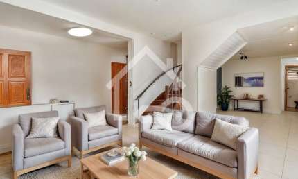 Casa com 3 quartos à venda na Rua Riskallah Abib, 96, Nova Petrópolis, São Bernardo do Campo por R$ 730.000