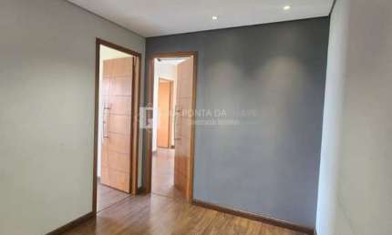 Sala comercial para alugar na Avenida Getúlio Vargas, 70, Baeta Neves, São Bernardo do Campo por R$ 1.700